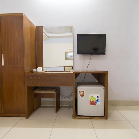 Reddoorz Near Saigon Zoo 3 Hotel Ho Chi Minh City Bagian luar foto